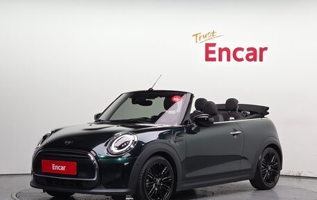MINI Cabrio, 2024 год, 2 700 000 рублей, 1 фотография