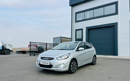 Hyundai Solaris II рестайлинг, 2011 год, 779 000 рублей, 2 фотография