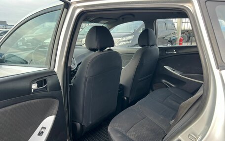 Hyundai Solaris II рестайлинг, 2011 год, 779 000 рублей, 17 фотография