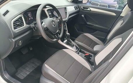 Volkswagen T-Roc I, 2021 год, 1 489 978 рублей, 7 фотография