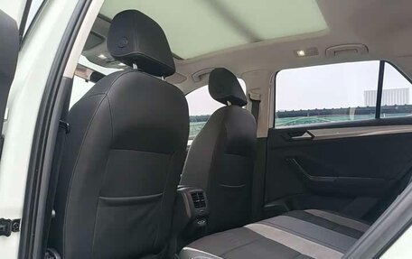 Volkswagen T-Roc I, 2021 год, 1 489 978 рублей, 8 фотография