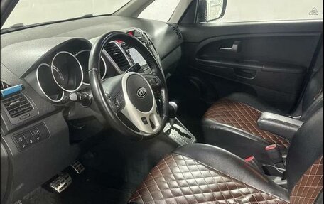 KIA Venga I, 2011 год, 835 000 рублей, 6 фотография