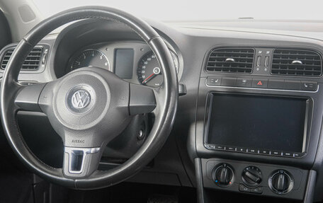 Volkswagen Polo VI (EU Market), 2011 год, 769 000 рублей, 13 фотография