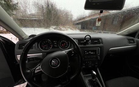 Volkswagen Jetta VI, 2016 год, 1 249 000 рублей, 3 фотография