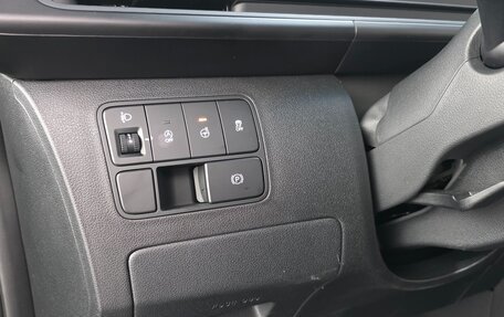 Hyundai Staria, 2025 год, 5 950 000 рублей, 12 фотография