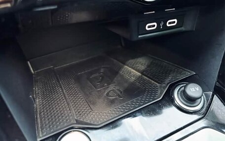 Volkswagen T-Roc I, 2021 год, 1 570 000 рублей, 17 фотография