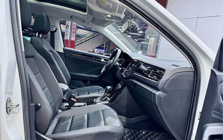 Volkswagen T-Roc I, 2021 год, 1 570 000 рублей, 18 фотография