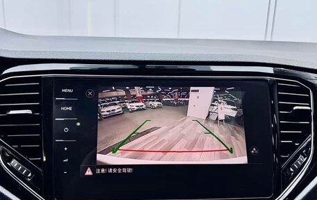 Volkswagen T-Roc I, 2021 год, 1 570 000 рублей, 14 фотография