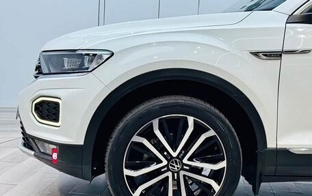 Volkswagen T-Roc I, 2021 год, 1 570 000 рублей, 24 фотография