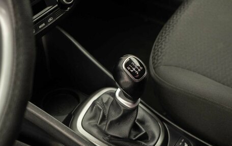 KIA Rio III рестайлинг, 2017 год, 1 000 000 рублей, 15 фотография