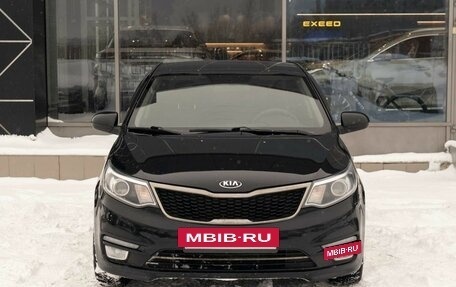 KIA Rio III рестайлинг, 2017 год, 1 000 000 рублей, 2 фотография