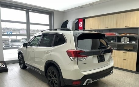 Subaru Forester, 2021 год, 3 900 000 рублей, 5 фотография