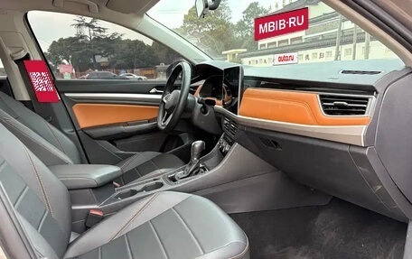 Volkswagen Bora, 2023 год, 1 300 000 рублей, 7 фотография