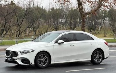 Mercedes-Benz A-Класс, 2021 год, 1 500 000 рублей, 1 фотография