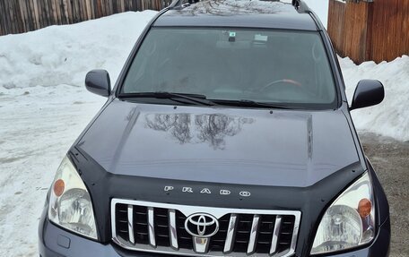 Toyota Land Cruiser Prado 120 рестайлинг, 2007 год, 2 700 000 рублей, 1 фотография