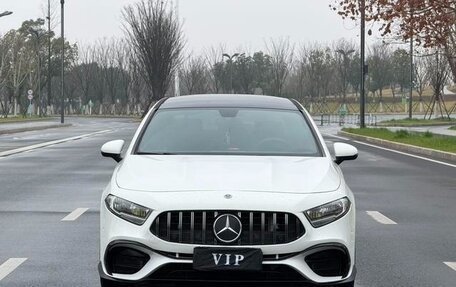 Mercedes-Benz A-Класс, 2021 год, 1 500 000 рублей, 2 фотография