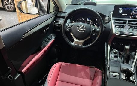 Lexus NX I, 2020 год, 3 030 000 рублей, 11 фотография