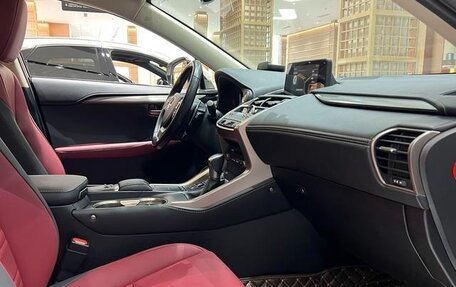 Lexus NX I, 2020 год, 3 030 000 рублей, 10 фотография