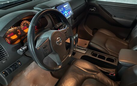 Nissan Navara (Frontier), 2008 год, 1 330 000 рублей, 6 фотография