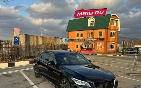 Toyota Crown, 2018 год, 3 990 000 рублей, 7 фотография