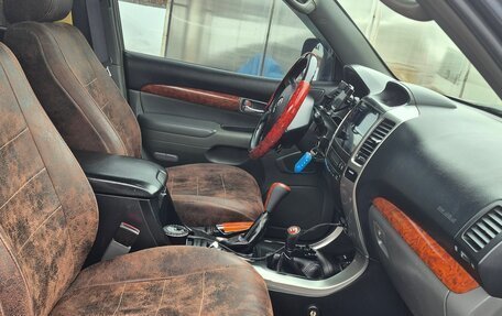 Toyota Land Cruiser Prado 120 рестайлинг, 2007 год, 2 700 000 рублей, 4 фотография