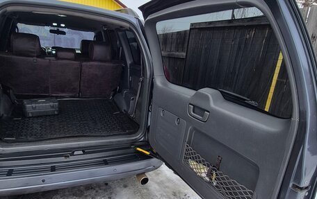 Toyota Land Cruiser Prado 120 рестайлинг, 2007 год, 2 700 000 рублей, 8 фотография