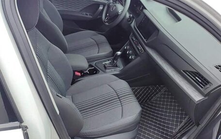 Volkswagen Tharu, 2022 год, 1 689 000 рублей, 8 фотография