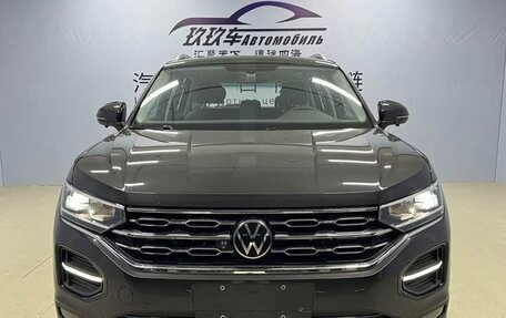 Volkswagen Touran III, 2023 год, 2 238 000 рублей, 2 фотография