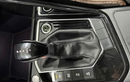 Volkswagen Touran III, 2023 год, 2 238 000 рублей, 15 фотография