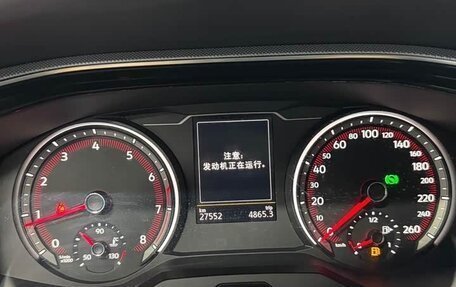 Volkswagen Touran III, 2023 год, 2 238 000 рублей, 12 фотография