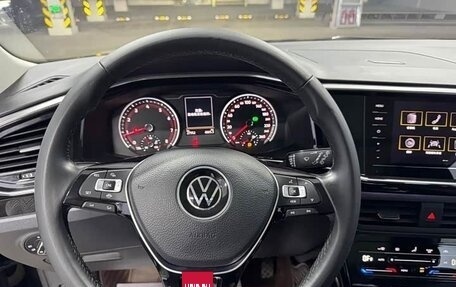 Volkswagen Touran III, 2023 год, 2 238 000 рублей, 11 фотография