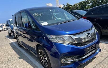 Honda Stepwgn IV, 2016 год, 2 025 000 рублей, 2 фотография