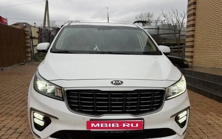KIA Carnival III, 2020 год, 3 250 000 рублей, 3 фотография