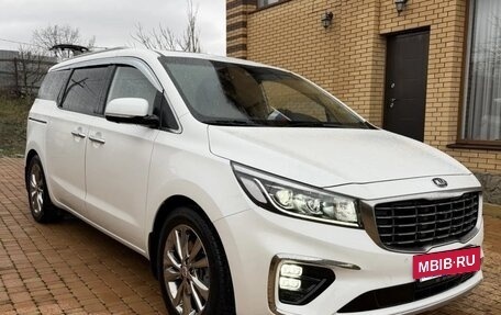 KIA Carnival III, 2020 год, 3 250 000 рублей, 2 фотография