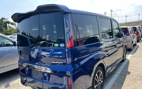 Honda Stepwgn IV, 2016 год, 2 025 000 рублей, 4 фотография