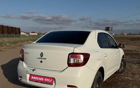 Renault Logan II, 2016 год, 600 000 рублей, 1 фотография