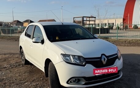 Renault Logan II, 2016 год, 600 000 рублей, 7 фотография