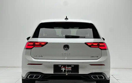 Volkswagen Golf VIII, 2021 год, 1 700 000 рублей, 5 фотография