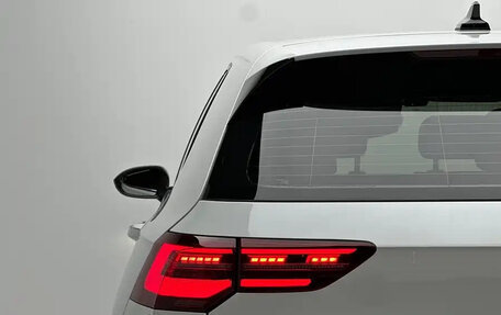 Volkswagen Golf VIII, 2021 год, 1 700 000 рублей, 11 фотография