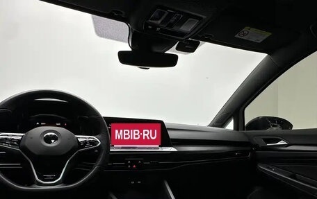 Volkswagen Golf VIII, 2021 год, 1 700 000 рублей, 19 фотография