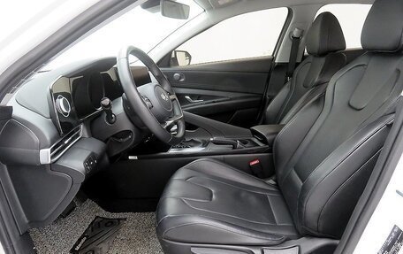 Hyundai Avante, 2023 год, 1 520 000 рублей, 18 фотография