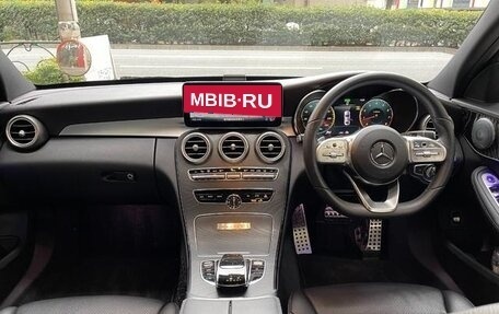 Mercedes-Benz C-Класс, 2020 год, 1 850 000 рублей, 10 фотография