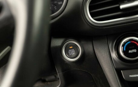 Hyundai Kona I, 2018 год, 1 900 000 рублей, 15 фотография