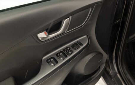 Hyundai Kona I, 2018 год, 1 900 000 рублей, 18 фотография