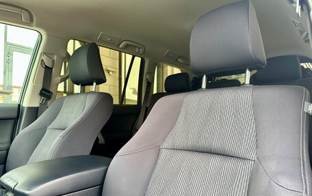 Toyota Land Cruiser Prado 150 рестайлинг 2, 2018 год, 4 815 000 рублей, 3 фотография