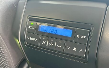 Toyota Land Cruiser Prado 150 рестайлинг 2, 2018 год, 4 815 000 рублей, 18 фотография