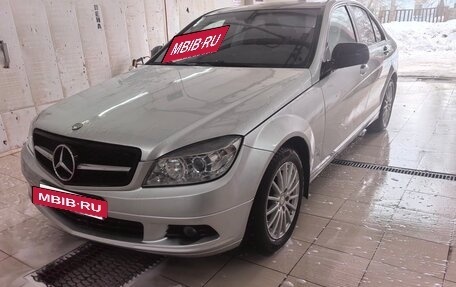 Mercedes-Benz C-Класс, 2007 год, 1 100 000 рублей, 14 фотография