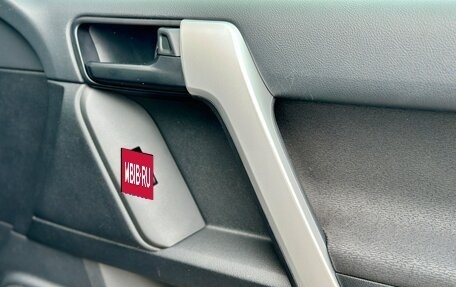 Toyota Land Cruiser Prado 150 рестайлинг 2, 2018 год, 4 815 000 рублей, 22 фотография