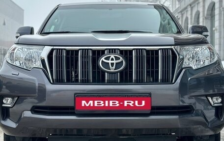 Toyota Land Cruiser Prado 150 рестайлинг 2, 2018 год, 4 815 000 рублей, 25 фотография