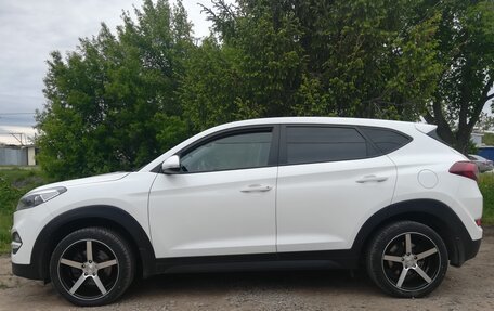 Hyundai Tucson III, 2016 год, 1 850 000 рублей, 2 фотография